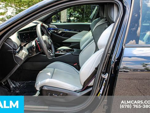 Used 2026 BMW M5 Touring AWD/4WD image 17