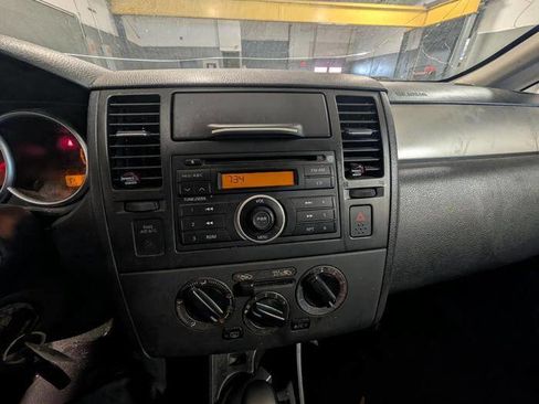 Used 2009 Nissan Versa 1.8 S w/ PWR Pkg FWD image 35