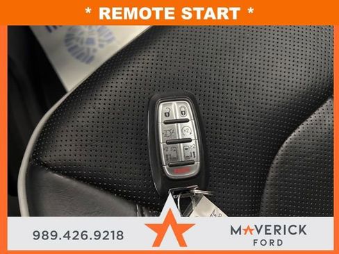 Used 2021 Chrysler Pacifica Limited w/ S Appearance Package FWD image 24