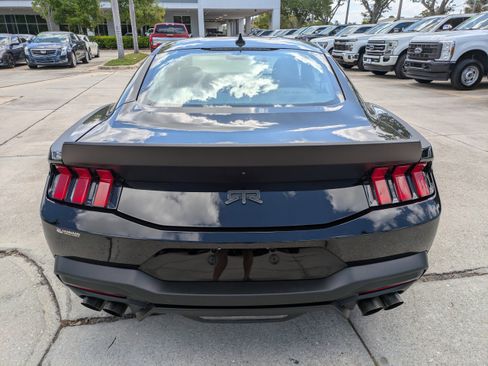 Used 2024 Ford Mustang GT Premium w/ GT Performance Package RWD image 5