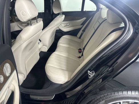 Certified 2023 Mercedes-Benz E 350 4MATIC Sedan image 23