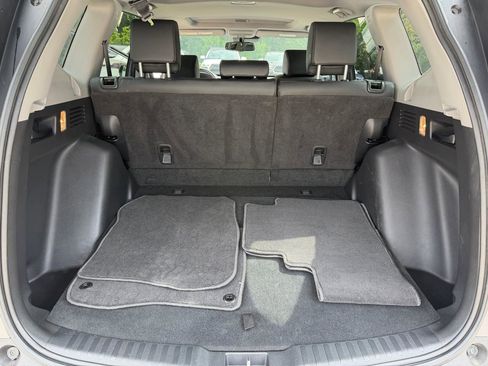 Used 2018 Honda CR-V EX-L image 16