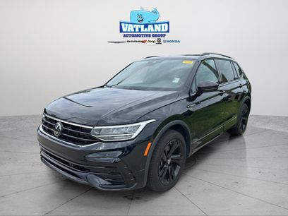 Used 2024 Volkswagen Tiguan SE R-Line