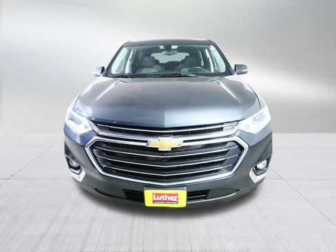 Used 2021 Chevrolet Traverse LT AWD/4WD image 2
