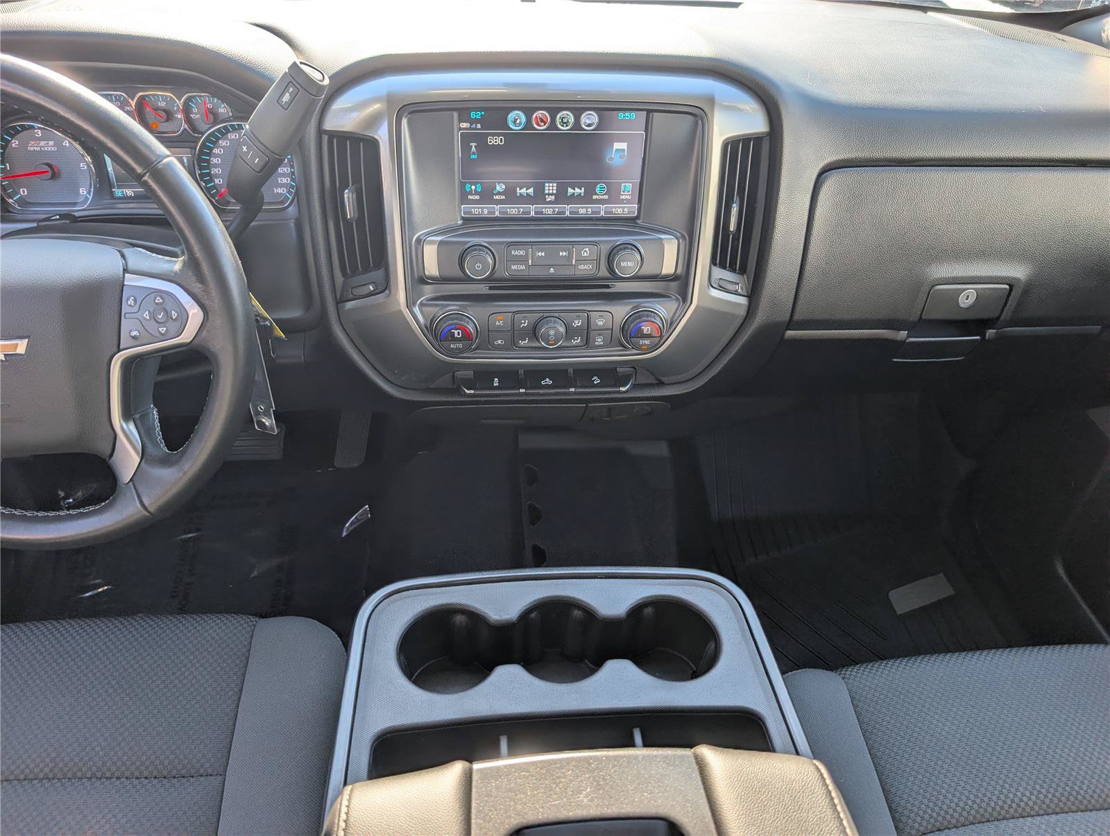 Used 2018 Chevrolet Silverado 1500 LT w/ All Star Edition AWD/4WD image 16