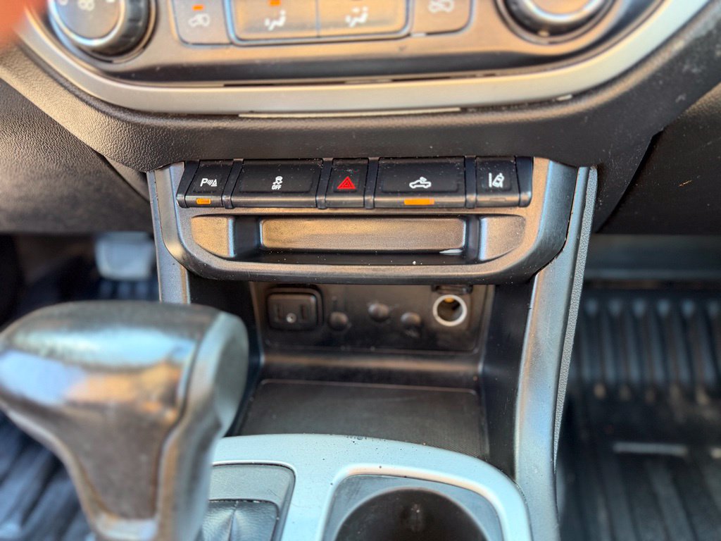 Used 2021 Chevrolet Colorado LT w/ Fleet Safety Package RWD image 28