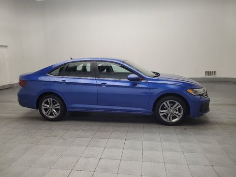 Used 2024 Volkswagen Jetta SE image 11