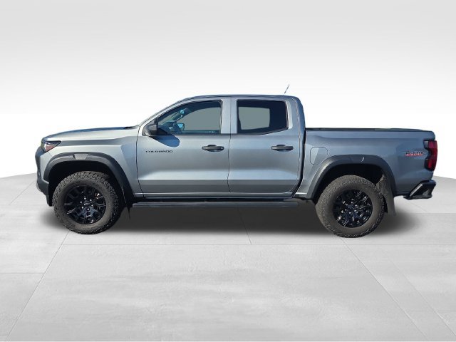 Used 2023 Chevrolet Colorado Trail Boss AWD/4WD image 2
