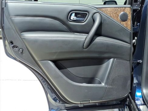 Used 2021 INFINITI QX80 Premium Select w/ Cargo Package RWD image 18