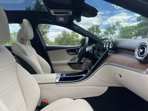 Used 2022 Mercedes-Benz C 300 4MATIC Sedan image 20