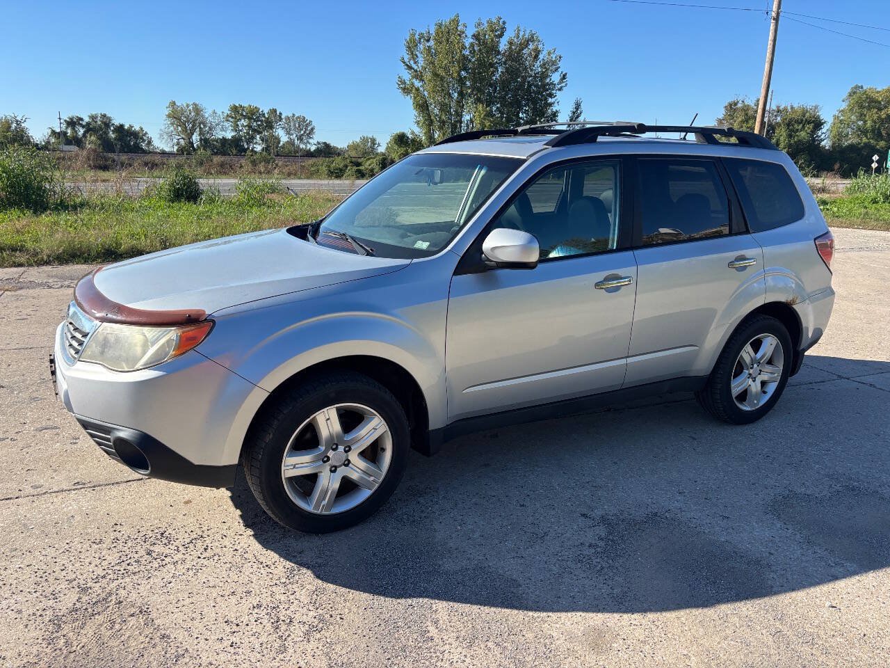 Used 2009 Subaru Forester 2.5X Limited AWD/4WD image 6