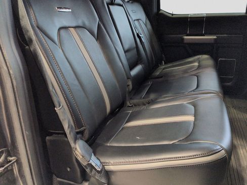 Certified 2018 Ford F150 Platinum w/ Technology Package image 26