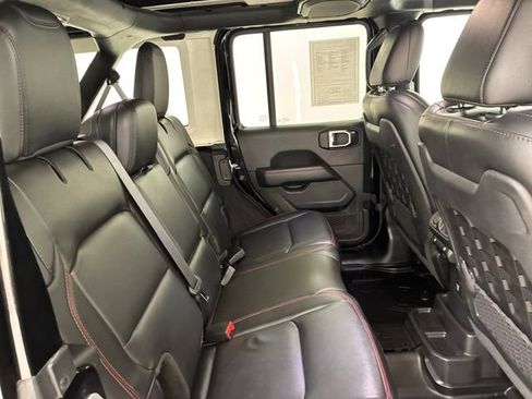Used 2020 Jeep Wrangler Unlimited Rubicon AWD/4WD image 16