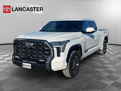 Used 2022 Toyota Tundra Platinum w/ Advanced Package image 3