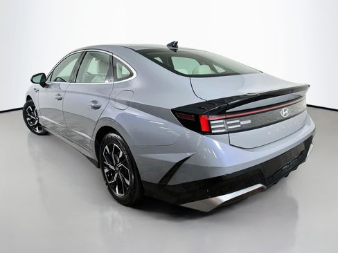Certified 2025 Hyundai Sonata SEL FWD image 5