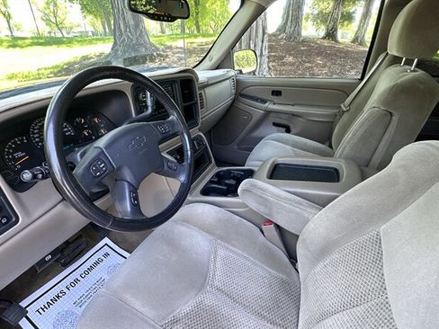 Used 2006 Chevrolet Silverado 1500 LT w/ Onstar Plus Package image 8