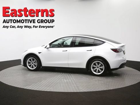 Used 2021 Tesla Model Y Long Range AWD/4WD image 57
