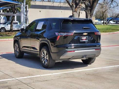 Used 2025 Chevrolet Equinox LT image 3
