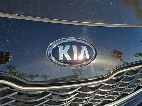 Used 2019 Kia Sportage EX w/ EX Sport Appearance Package image 12