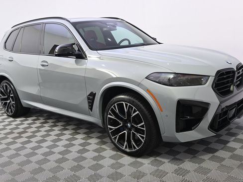 Used 2025 BMW X5 M Competition w/ Executive Package image 8