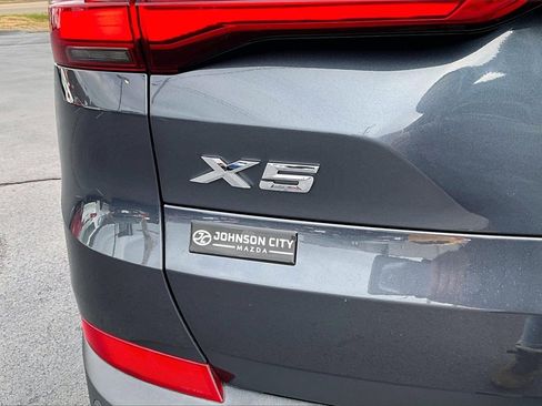 Used 2019 BMW X5 xDrive40i w/ Premium Package 2 image 8