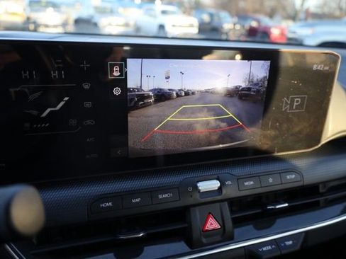 Used 2025 Kia K4 GT-Line w/ GT-Line Premium Package image 3