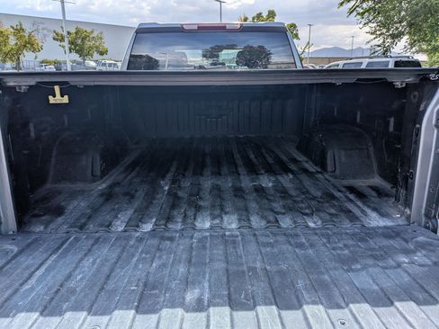 Used 2021 Chevrolet Silverado 1500 LT AWD/4WD image 28