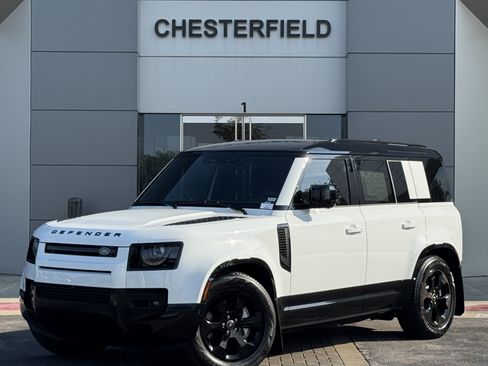 Certified 2025 Land Rover Defender 110 X-Dynamic SE AWD/4WD image 1