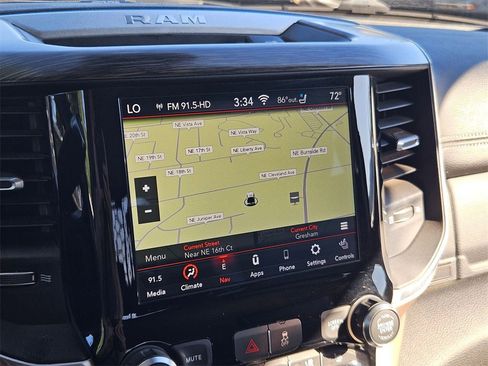 Certified 2019 RAM 3500 Laramie image 24