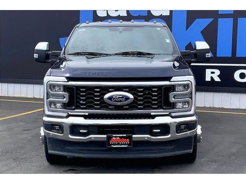 Used 2024 Ford F350 Lariat w/ Lariat Ultimate Package AWD/4WD image 3