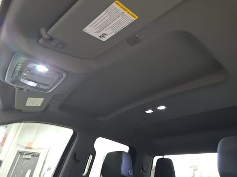 Used 2021 GMC Sierra 1500 Elevation w/ X31 Off-Road Package AWD/4WD image 32
