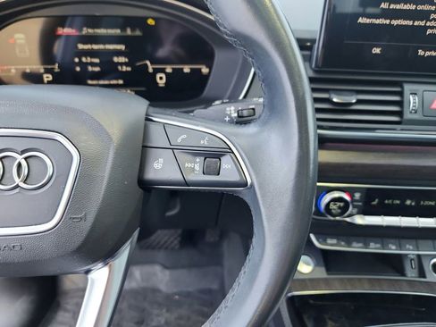 Used 2021 Audi Q5 Prestige w/ Prestige Package image 24