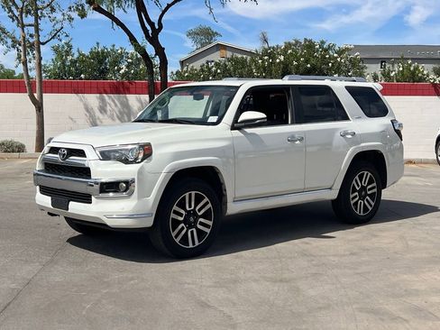 Used 2016 Toyota 4Runner Limited image 4