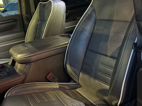 Used 2024 GMC Sierra 2500 AT4X image 22