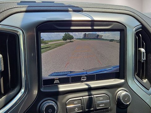 Used 2021 Chevrolet Silverado 1500 RST w/ Texas Edition Plus AWD/4WD image 29