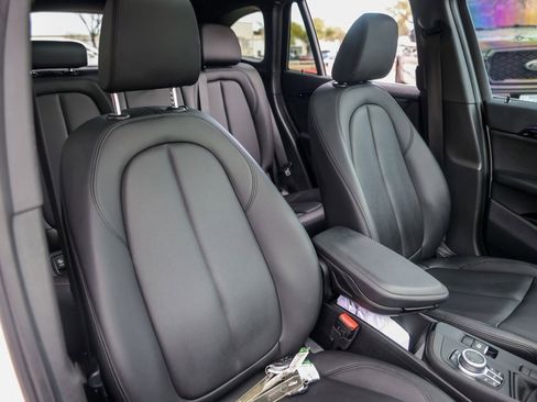 Used 2021 BMW X1 sDrive28i w/ Premium Package image 31