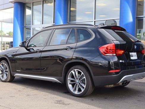 Used 2013 BMW X1 xDrive28i w/ Ultimate Pkg AWD/4WD image 3