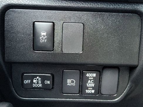 Used 2023 Toyota Tacoma TRD Off-Road RWD image 31