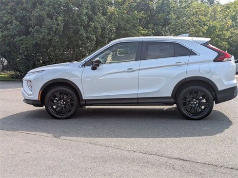 New 2025 Mitsubishi Eclipse Cross LE image 6