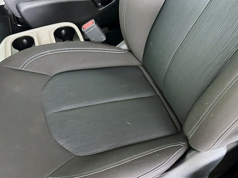 Used 2023 Chrysler Voyager LX FWD image 19