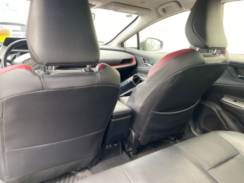 Used 2024 Toyota Prius Prime FWD image 5