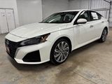 Used 2023 Nissan Altima 2.5 SL image 3