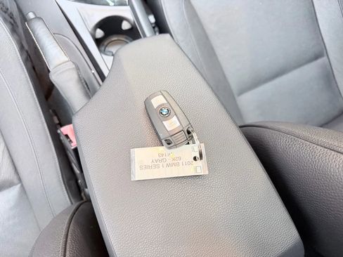 Used 2011 BMW 128i Coupe image 23