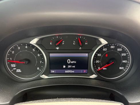 Used 2022 GMC Terrain SLT FWD image 13