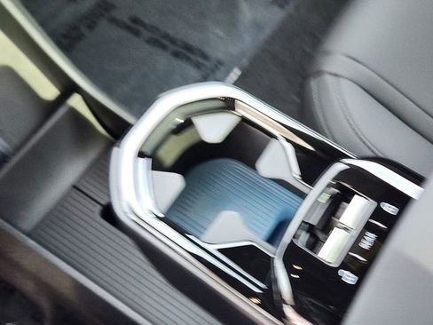 New 2026 Volvo EX30 Plus w/ Climate Package image 10