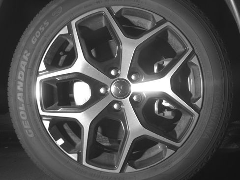 Used 2025 Jeep Compass Limited image 13