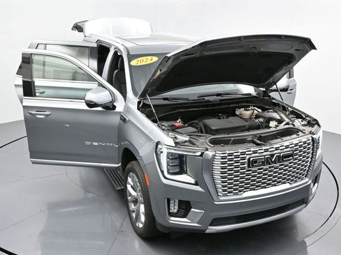 Used 2024 GMC Yukon Denali w/ Denali Reserve Package image 52
