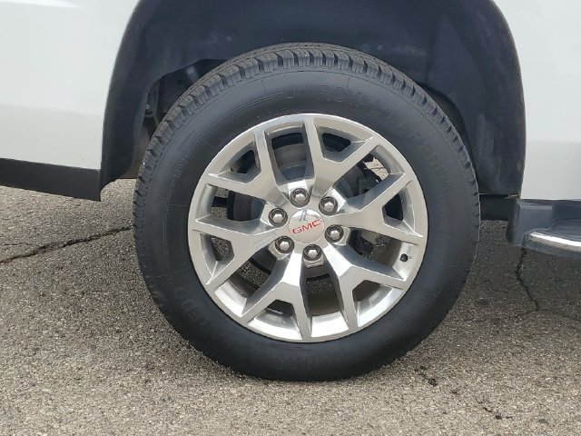 Certified 2019 GMC Yukon SLT AWD/4WD image 5