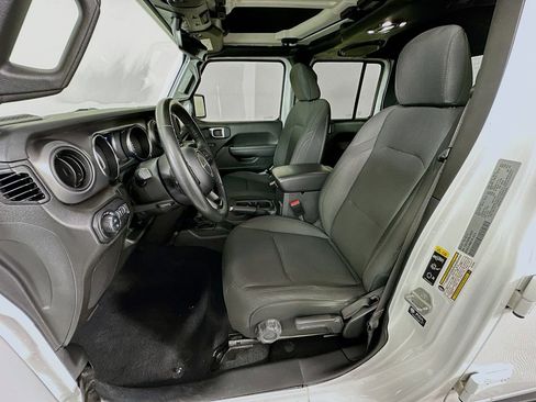 Used 2022 Jeep Gladiator Sport AWD/4WD image 21