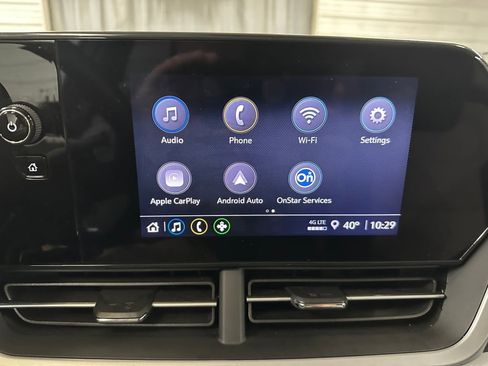 Certified 2024 Chevrolet Trax RS image 11